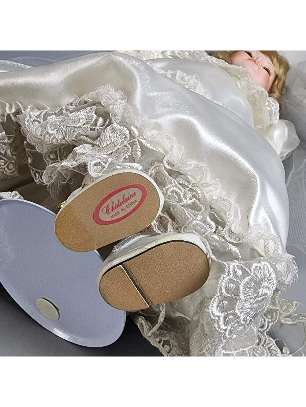 Chatelaine Porcelain Bride Doll Blonde Curly Hair Lace Wedding Dress w/Stand